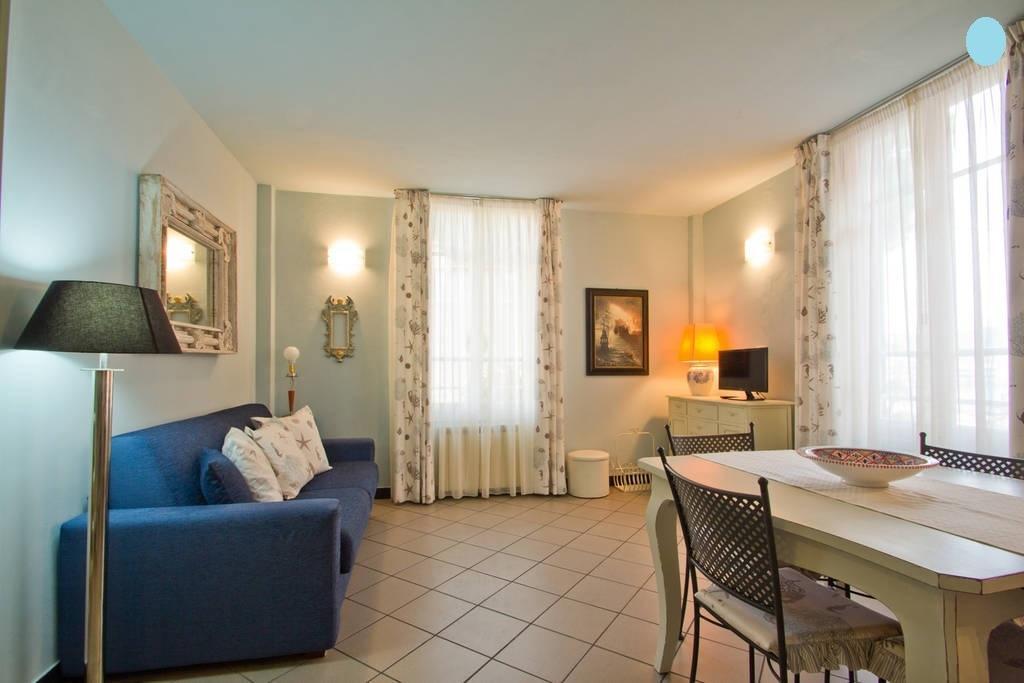 Case Vacanze Borgo Marina Imperia Habitación foto