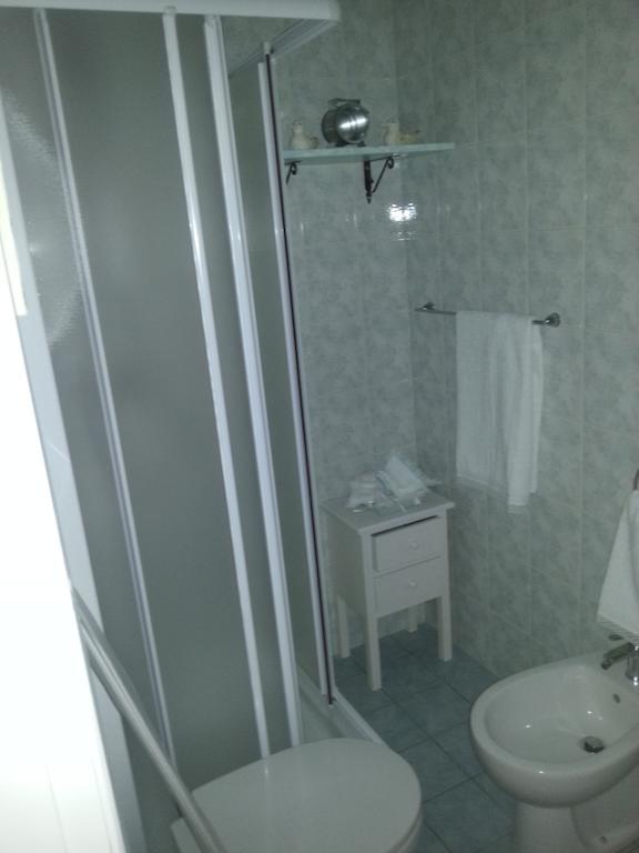Case Vacanze Borgo Marina Imperia Habitación foto