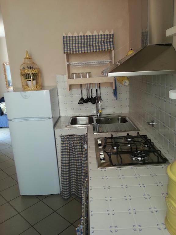 Case Vacanze Borgo Marina Imperia Habitación foto