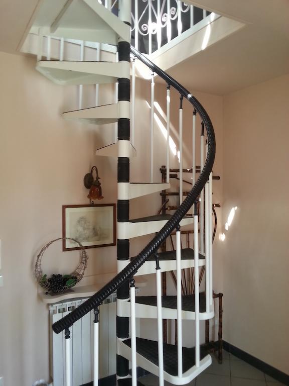 Case Vacanze Borgo Marina Imperia Habitación foto